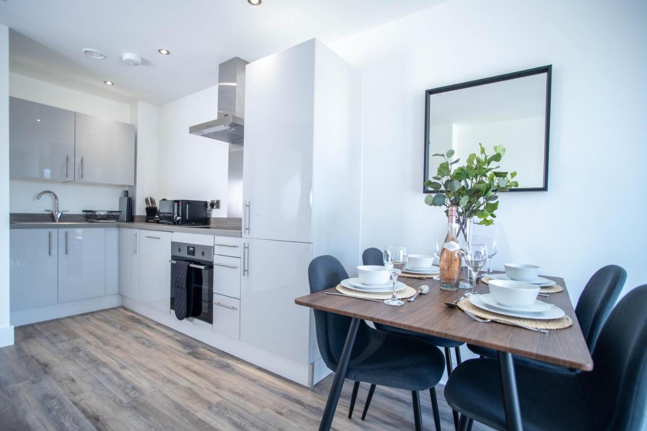 Apartment Luxe Interchange Near Old Trafford - Media - The Quays Manchester