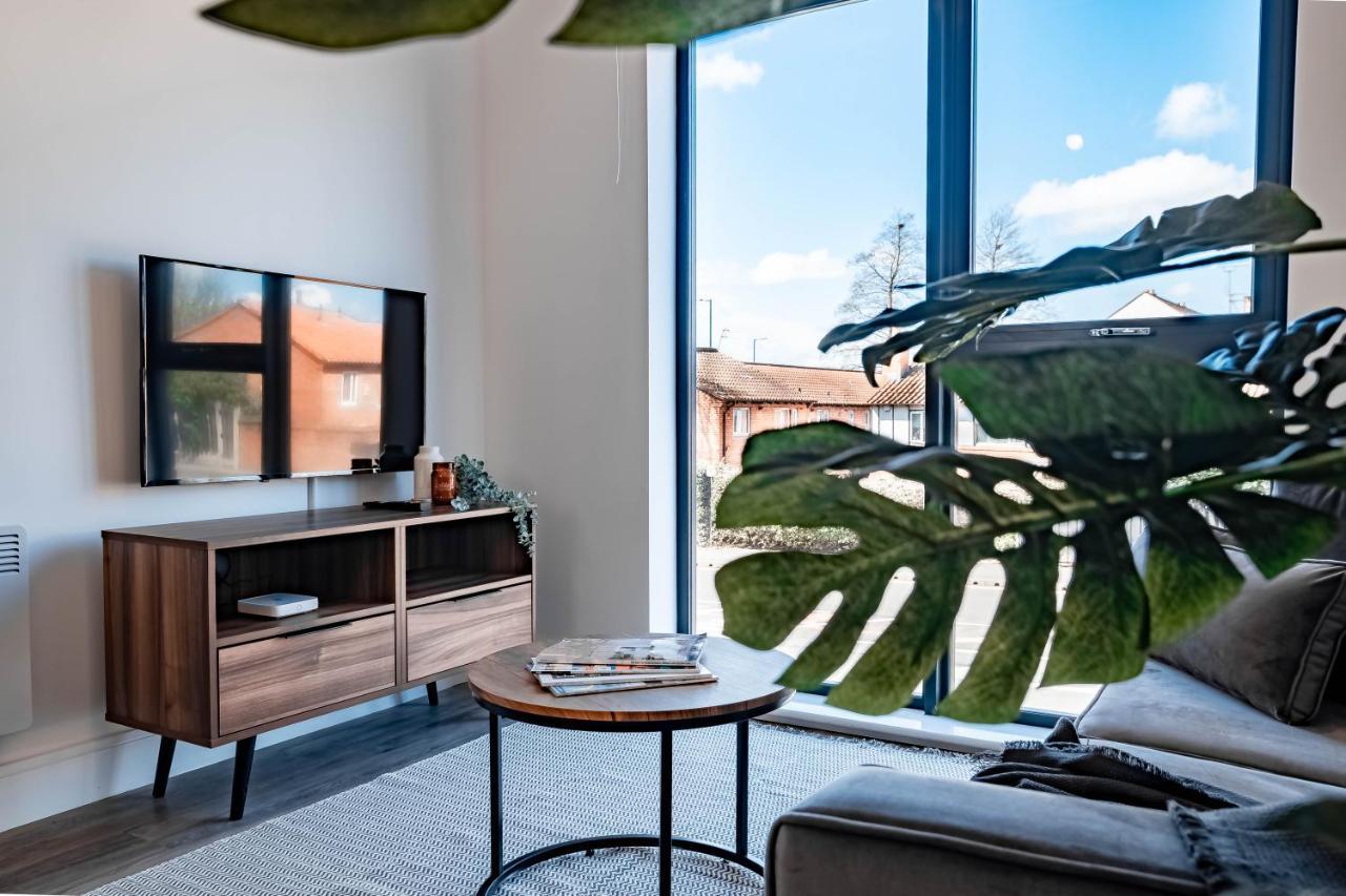 Luxe Interchange Near Old Trafford - Media - The Quays *