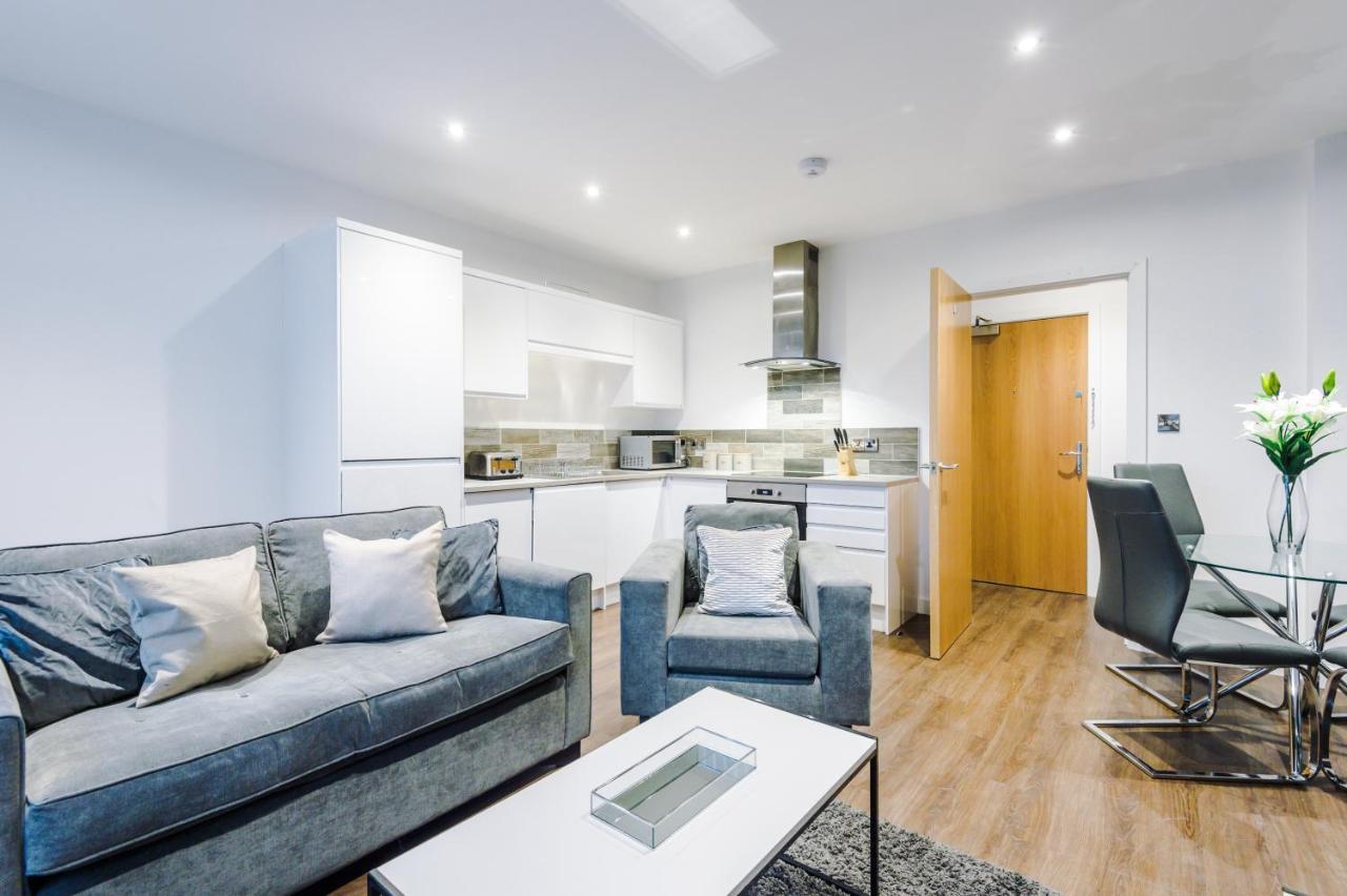 The Popworks 2 Bedroom - Mcr Dens