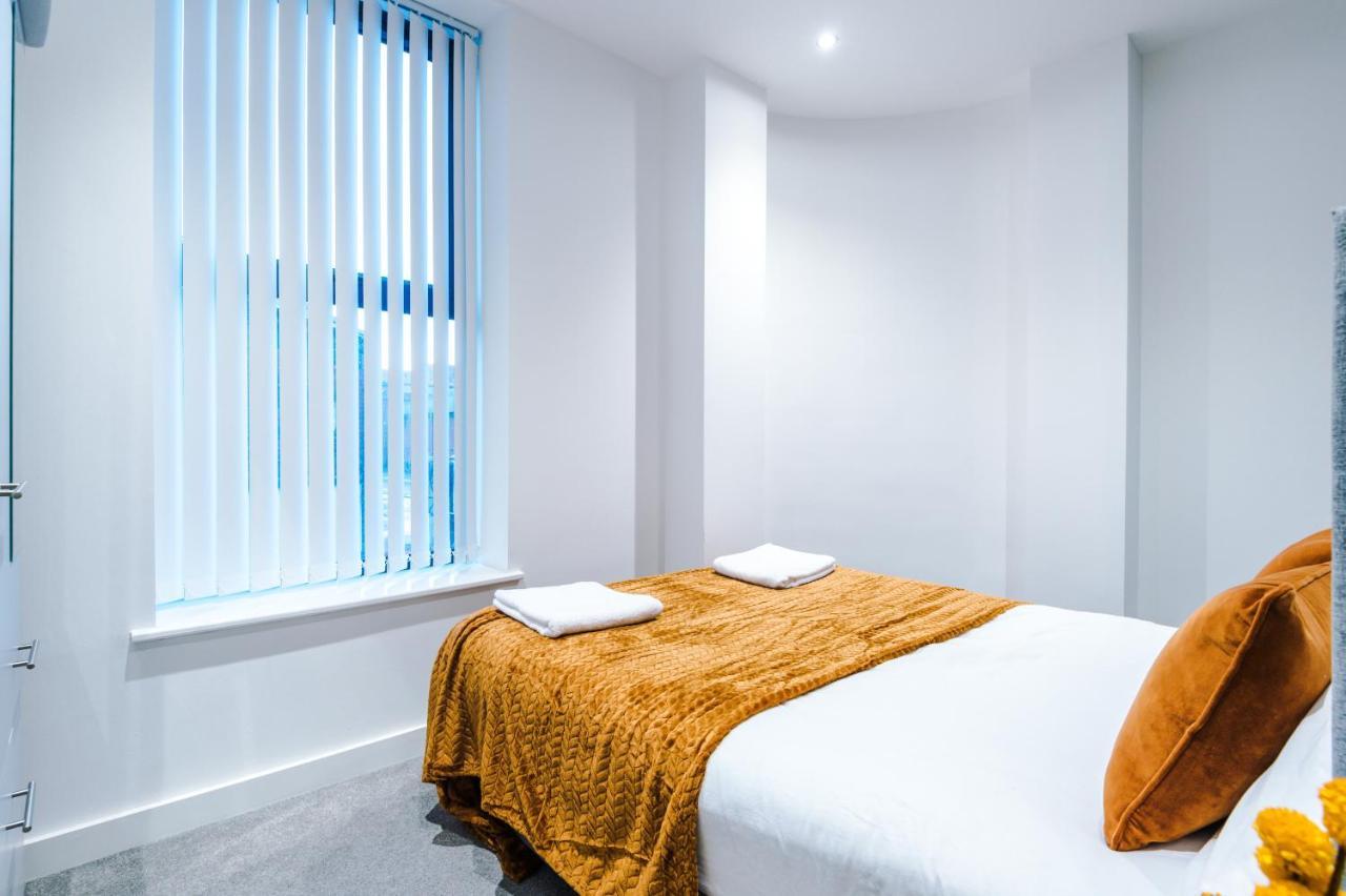 The Popworks 2 Bedroom - Mcr Dens Apartment *