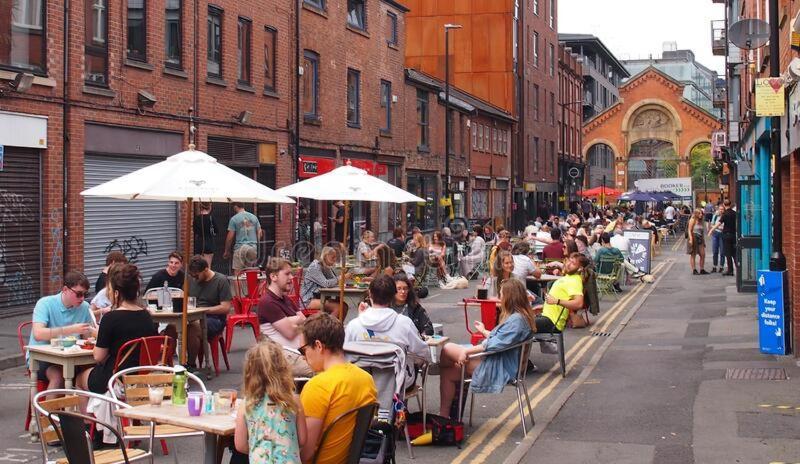 Lewis In The Heart Of The Northern Quarter Sleeps Up To 12 Apartment Manchester