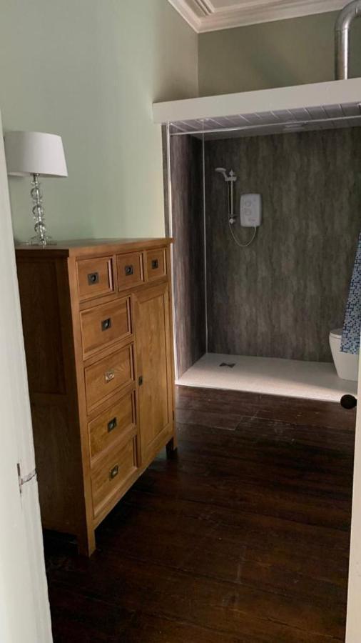 Manchesters Ultimate House - Hot Tub - Sleeps 23! Manchester