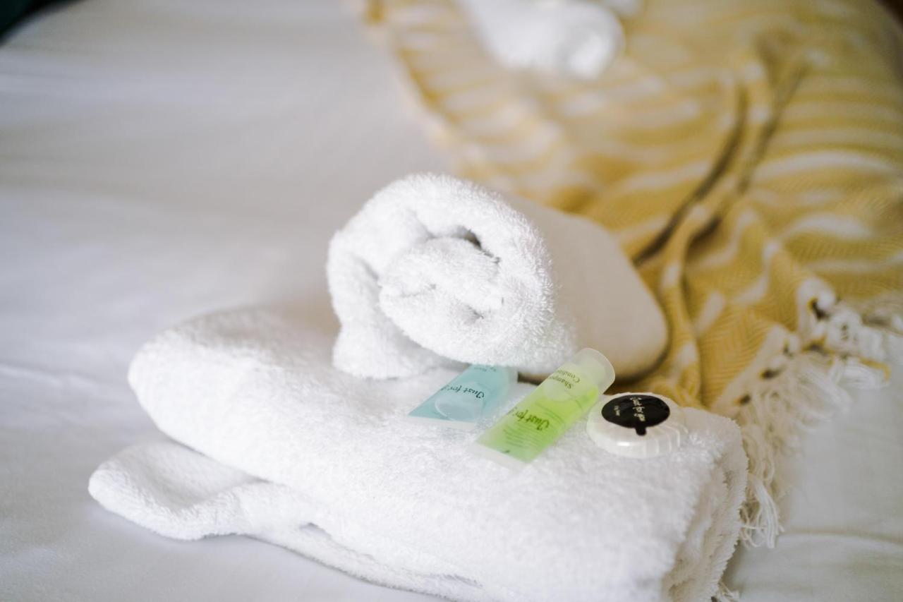 Rest & Recharge At The Station Apartment