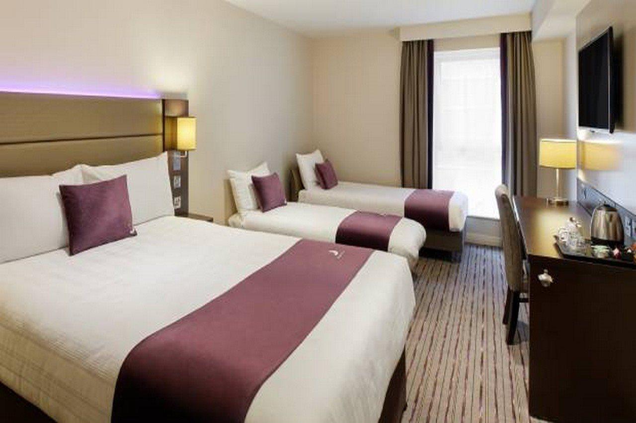 Premier Centre Hotel