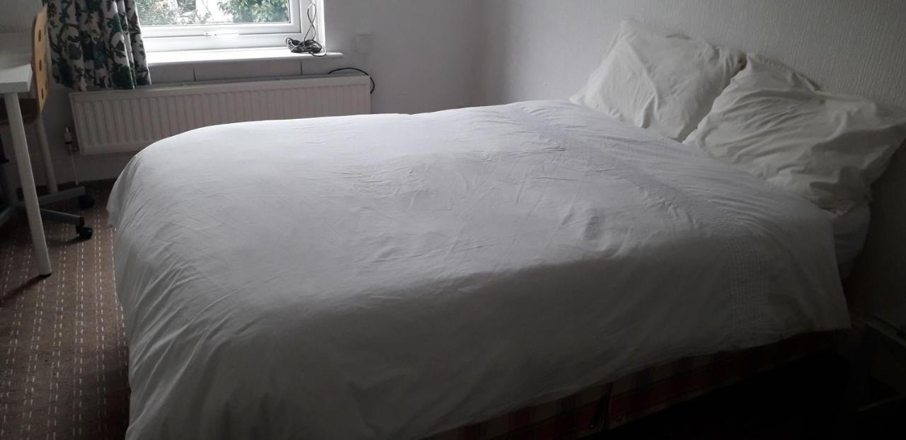 Holiday home Bird Song Old Trafford Manchester