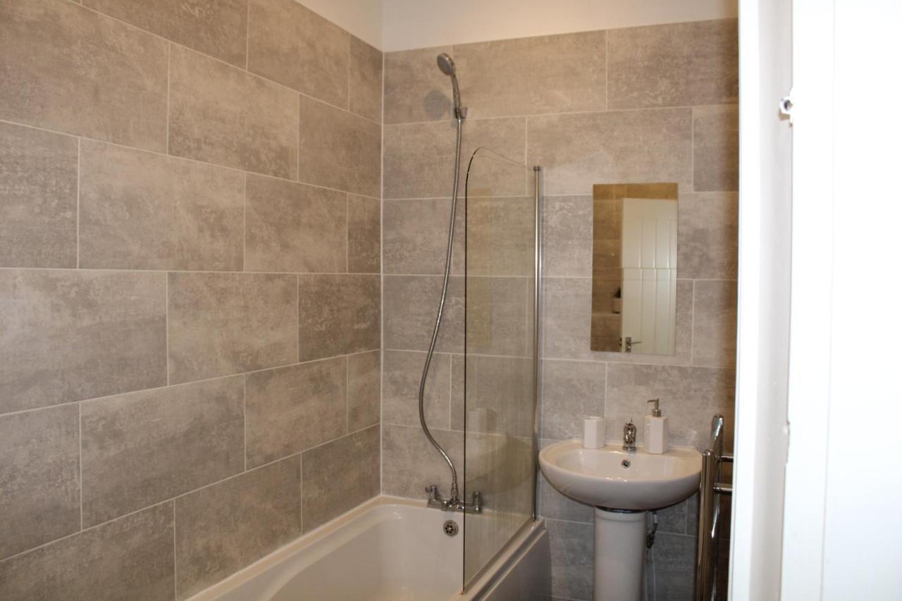 Lovely, Spacious 3 Bed House Close To Centre Holiday home
