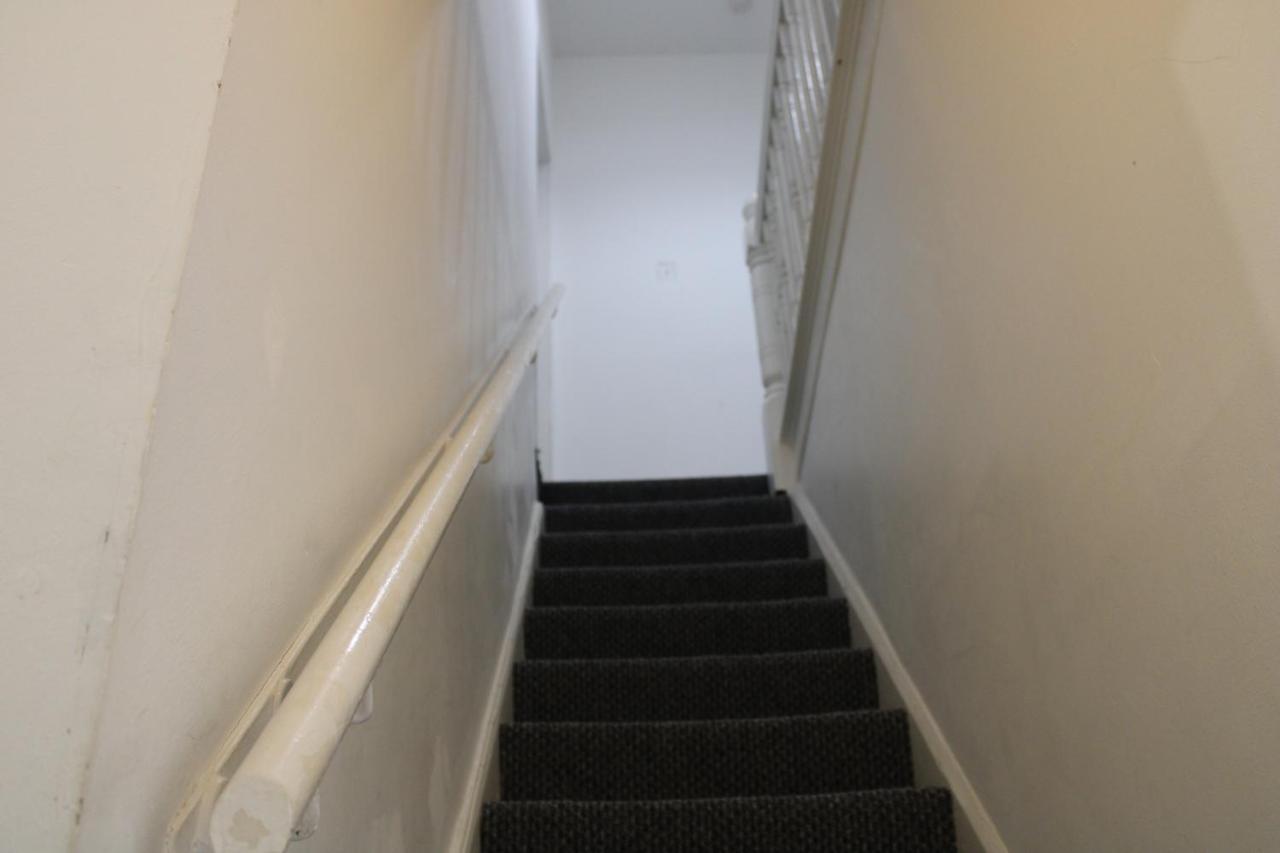Lovely, Spacious 3 Bed House Close To Centre Holiday home Manchester