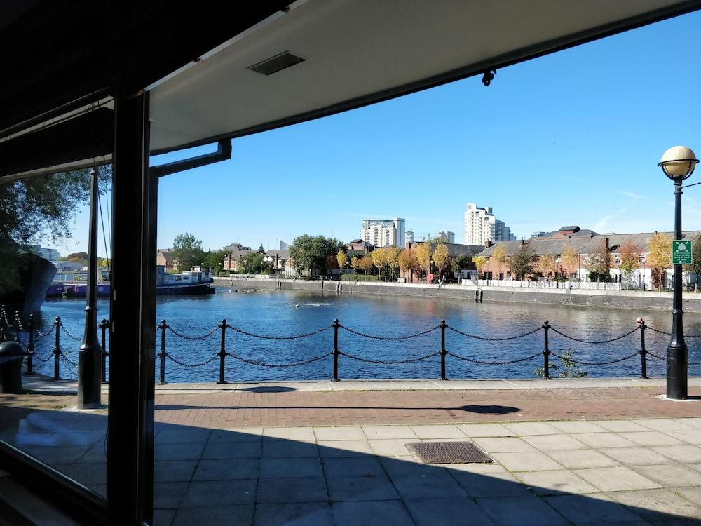 Hotel Copthorne Salford Quays 4*