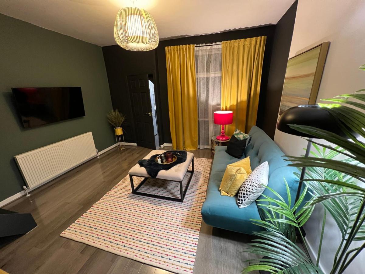 Holiday home Haven Stylish *