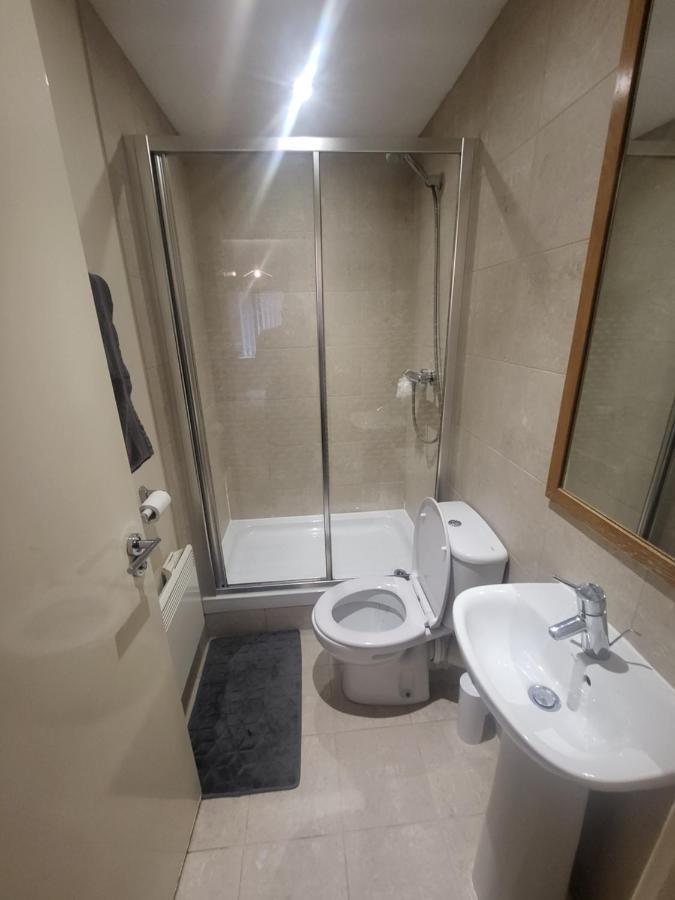 Living 2 Bedroom 2 Bathroom In Deansgate M1 Apartment Manchester