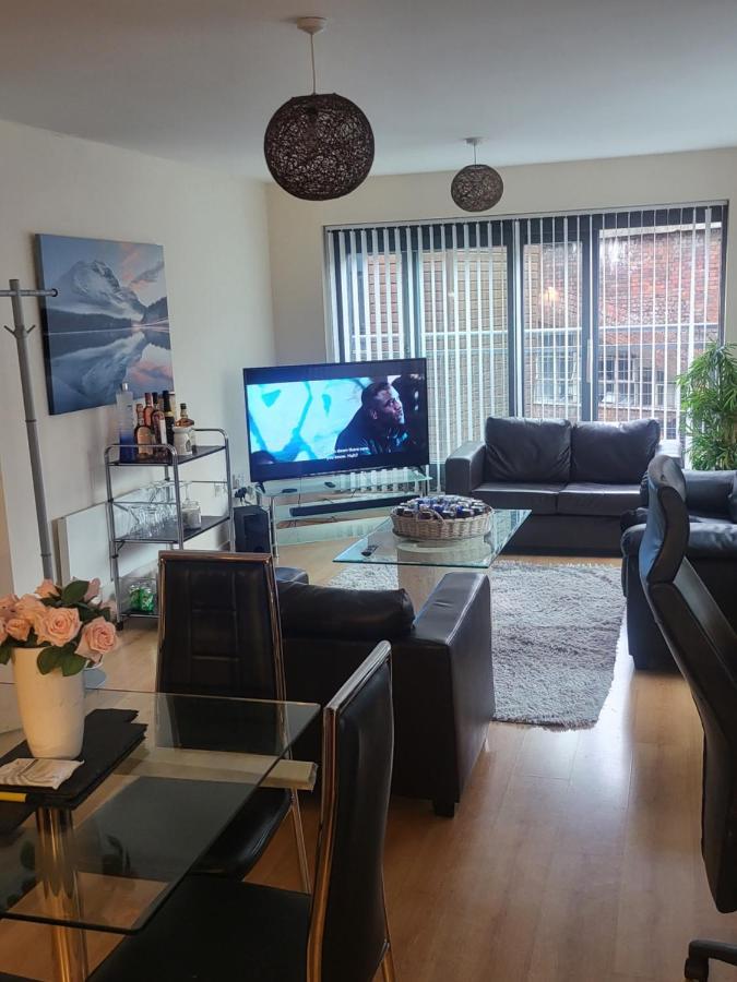 Living 2 Bedroom 2 Bathroom In Deansgate M1 * Manchester