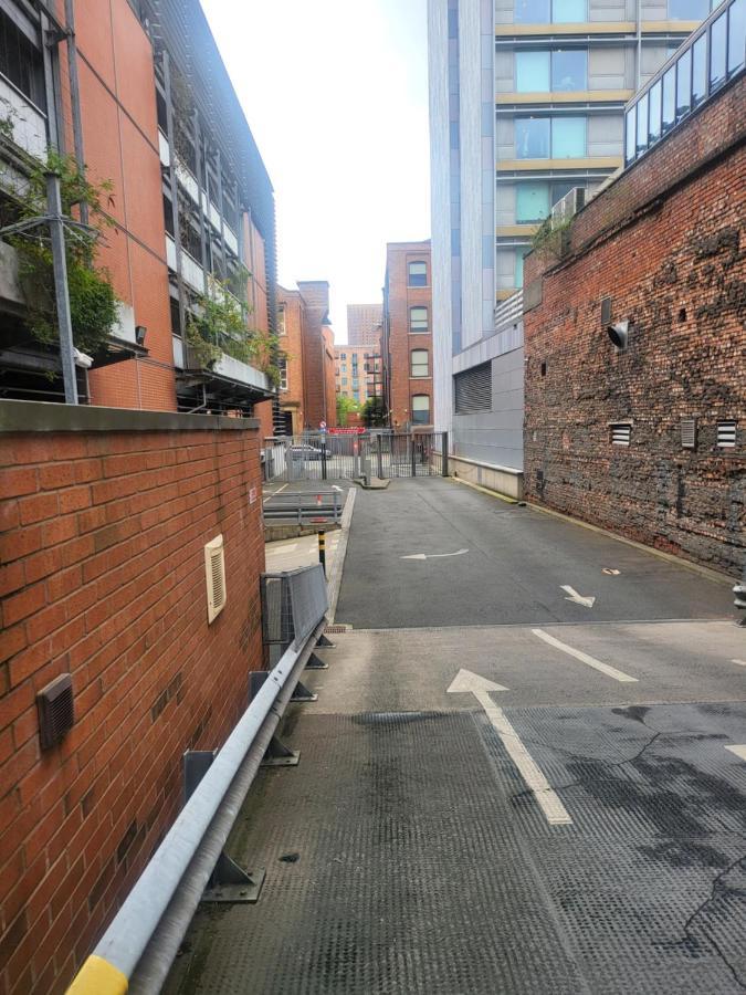 Living 2 Bedroom 2 Bathroom In Deansgate M1 Apartment