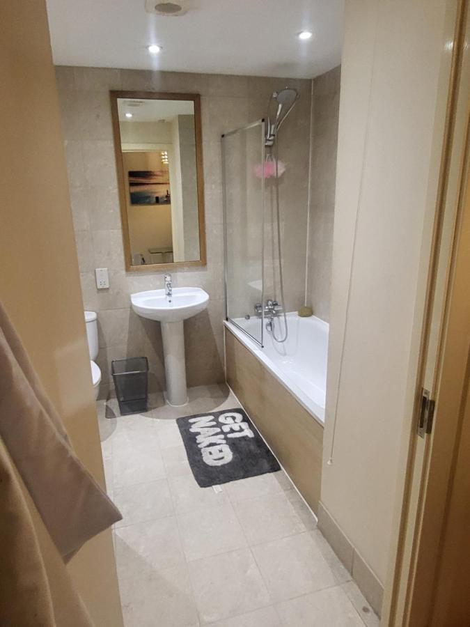 Apartment Living 2 Bedroom 2 Bathroom In Deansgate M1 Manchester