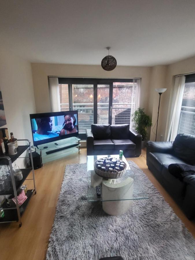 Living 2 Bedroom 2 Bathroom In Deansgate M1
