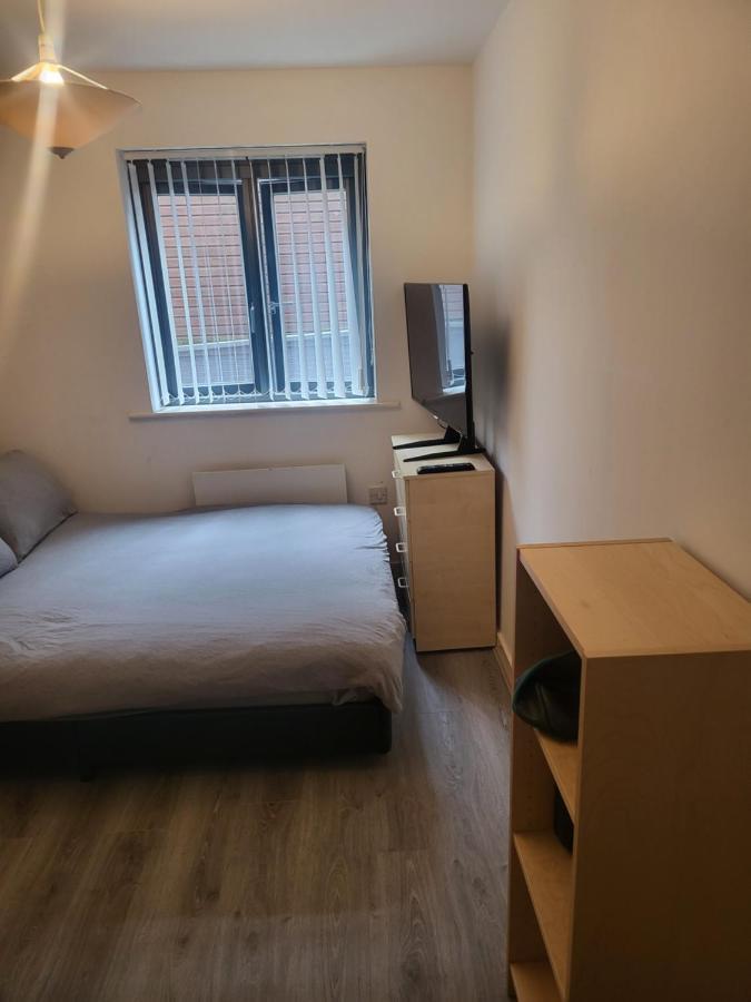 Living 2 Bedroom 2 Bathroom In Deansgate M1 Apartment Manchester