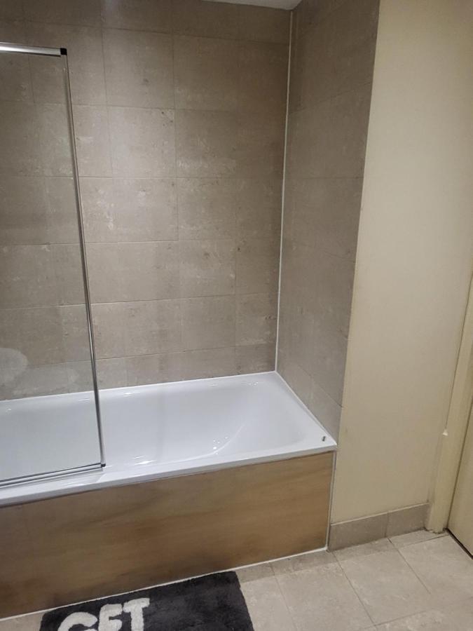 Apartment Living 2 Bedroom 2 Bathroom In Deansgate M1 Manchester