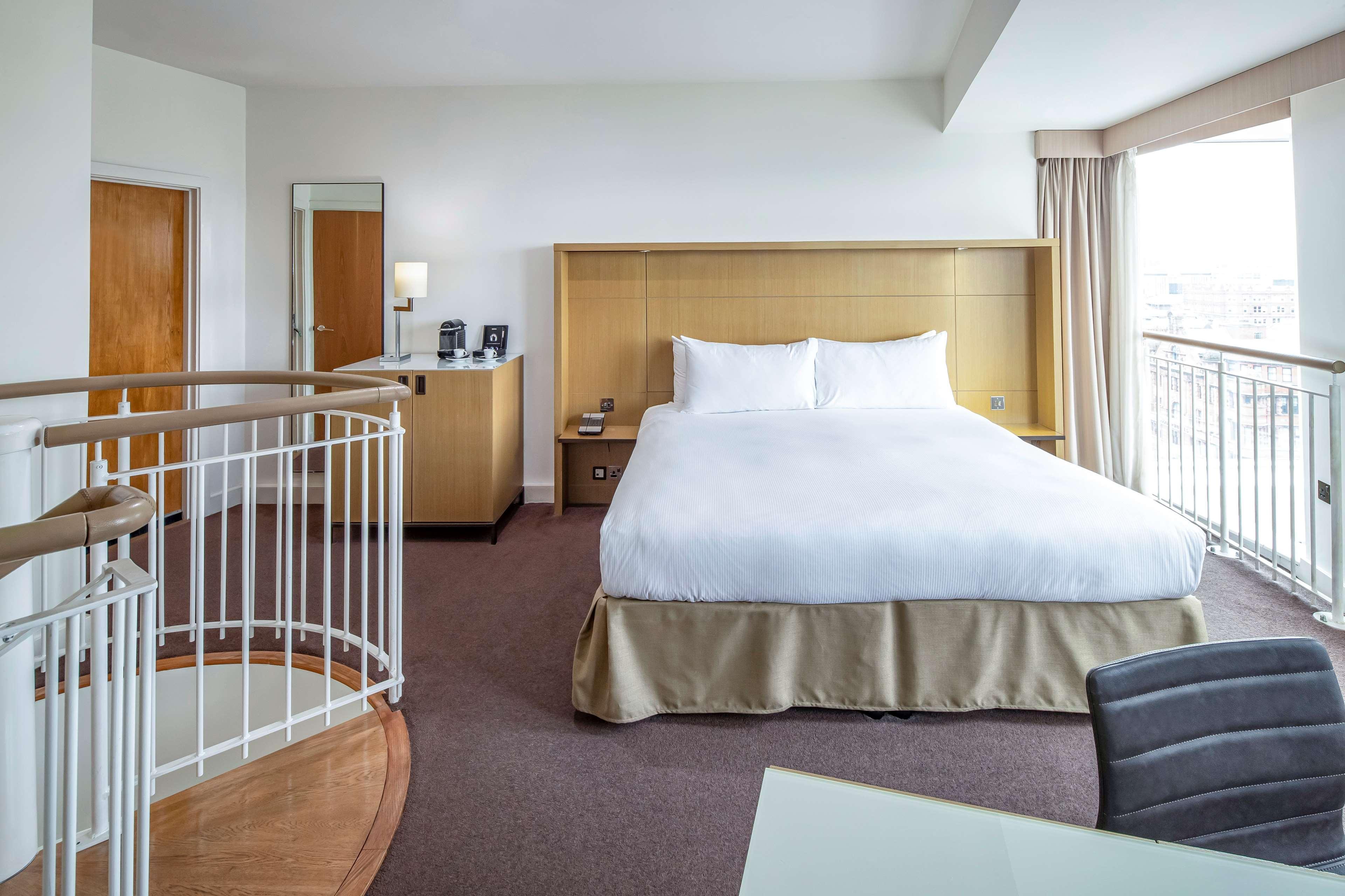 Doubletree By Hilton Piccadilly Hotel Manchester