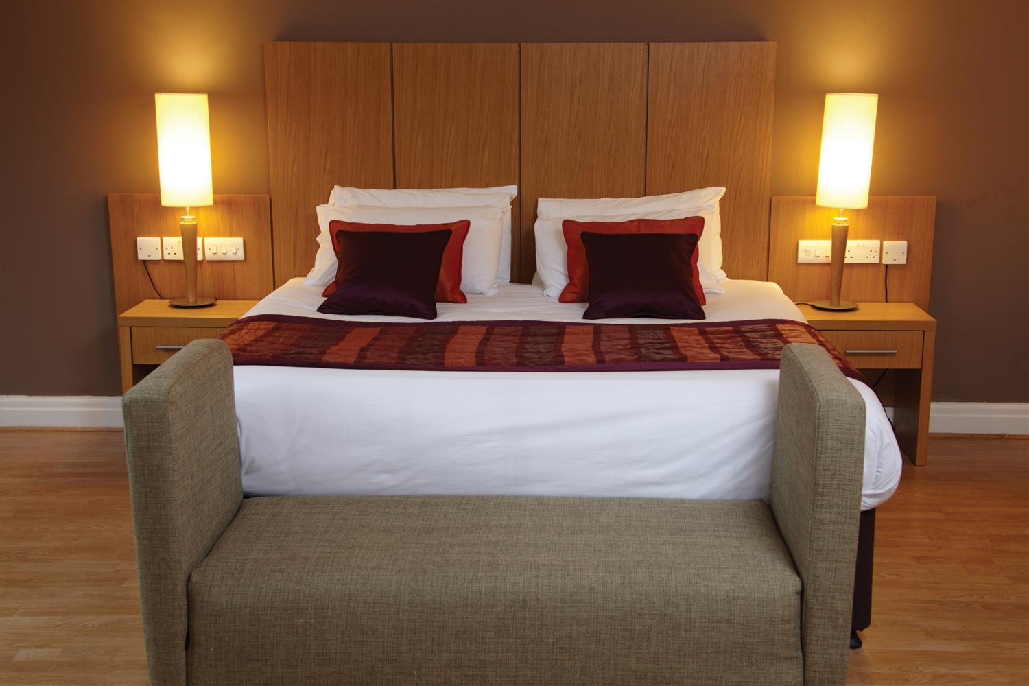 - - Oldham By Ihg Hotel Manchester