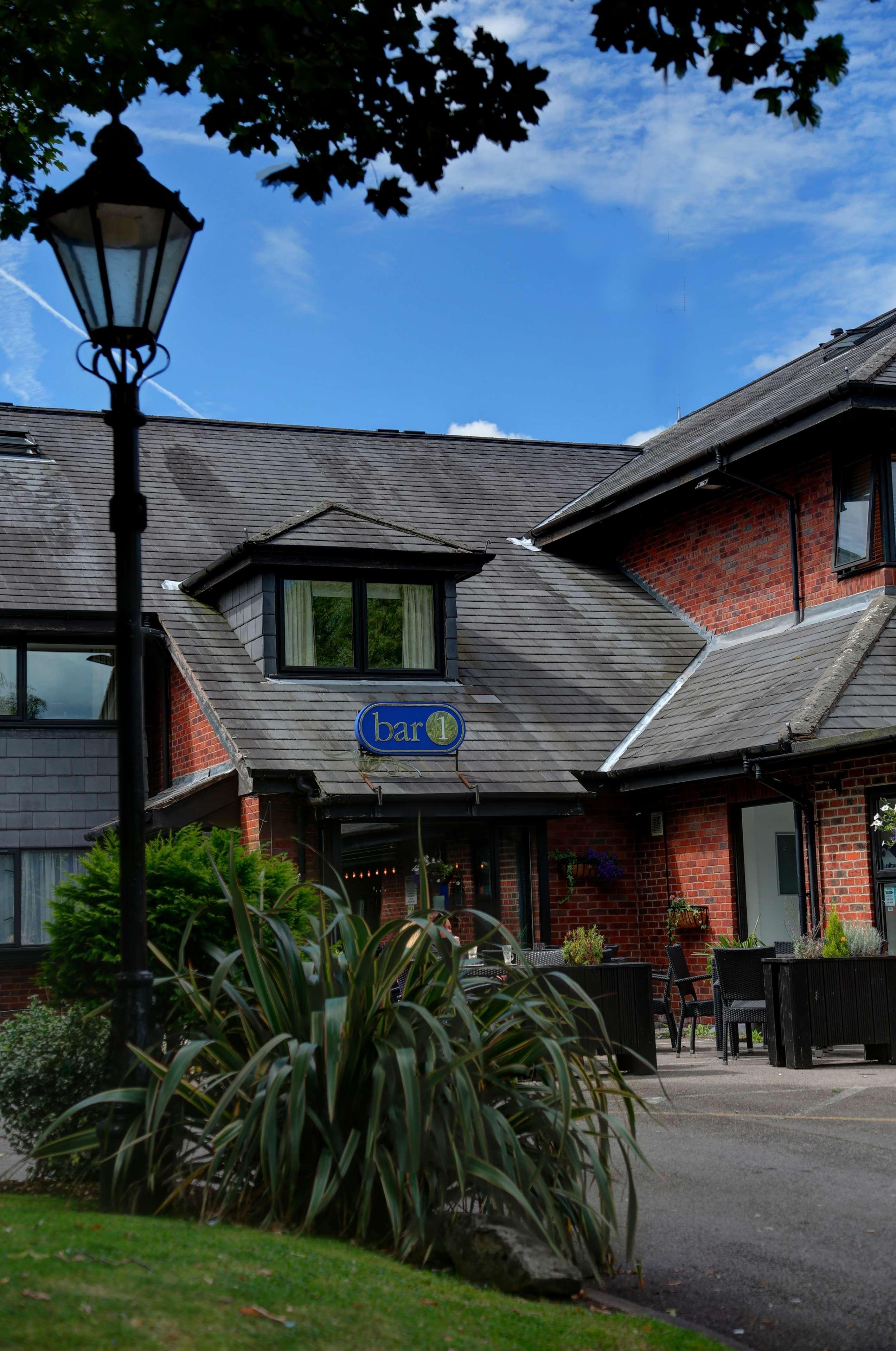 Hotel - - Oldham By Ihg Manchester