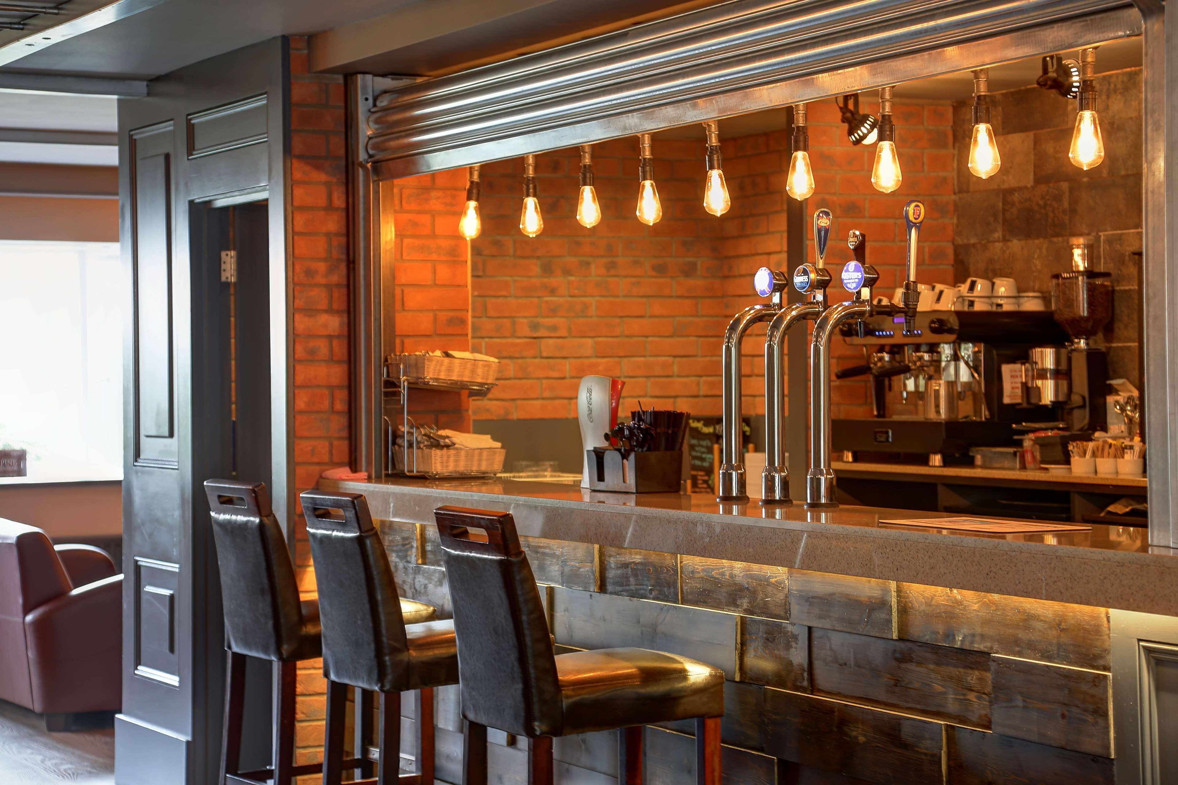 - - Oldham By Ihg Hotel