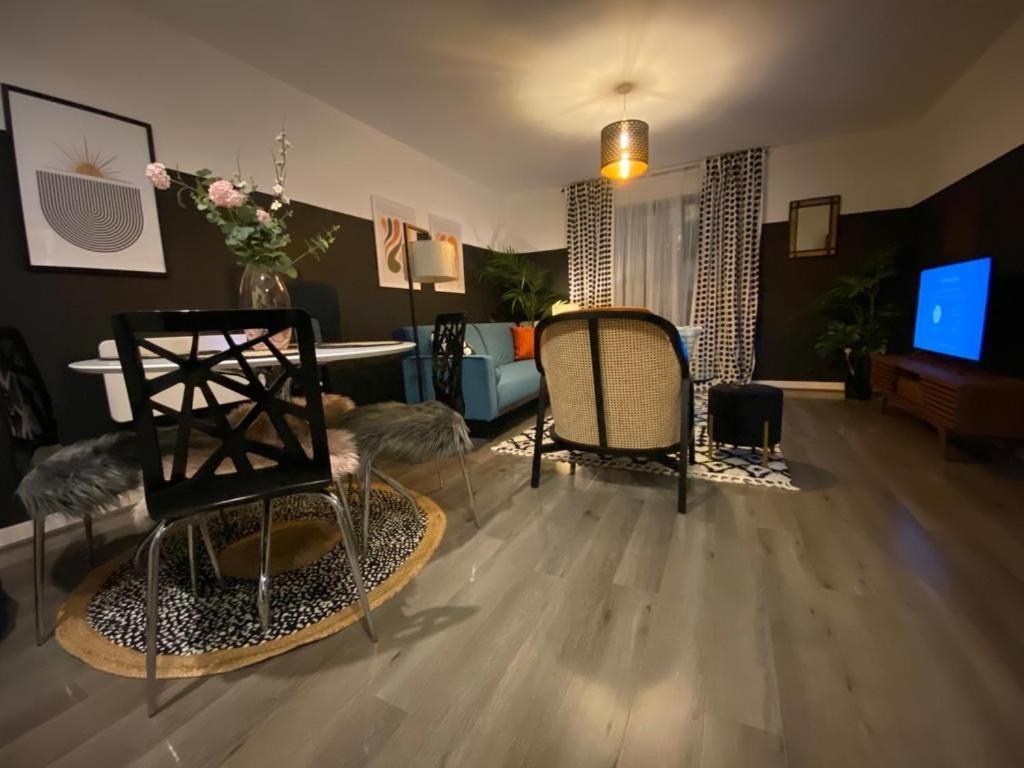 Apartment Haven *