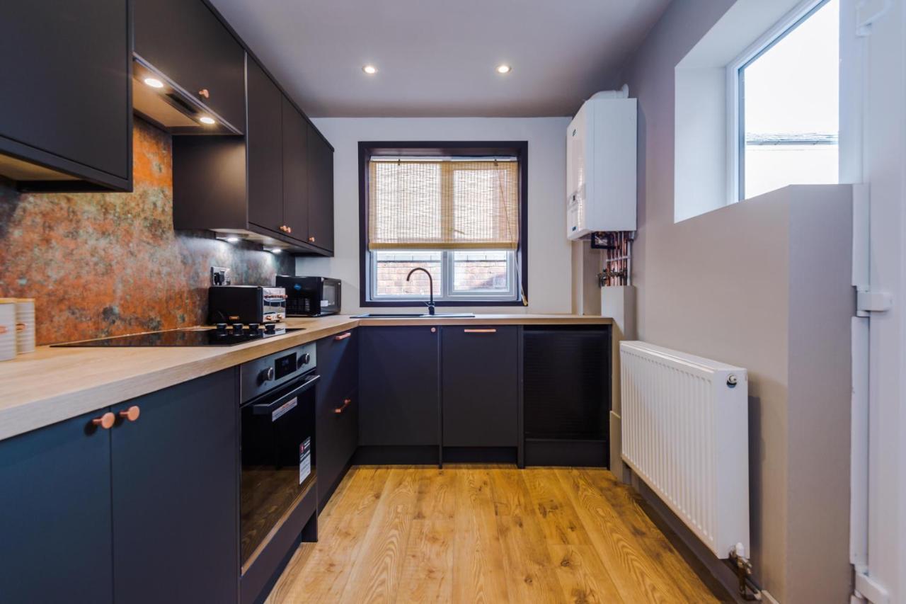 Holiday home Four Bedroom Urban Hosted By Mcr Dens