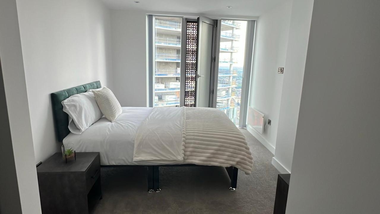 Apartment Luxury 2 Bedroom In Deansgate Views Manchester