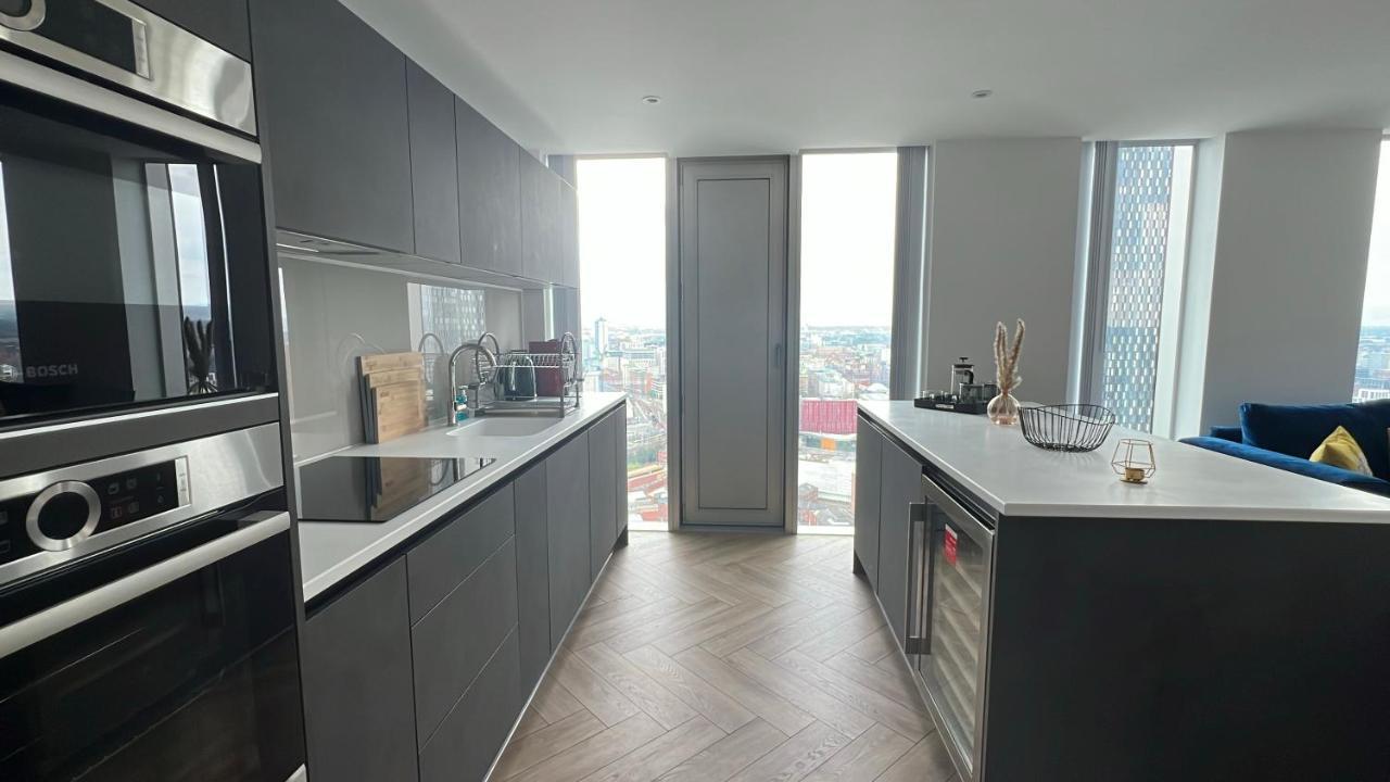 Luxury 2 Bedroom In Deansgate Views Apartment Manchester