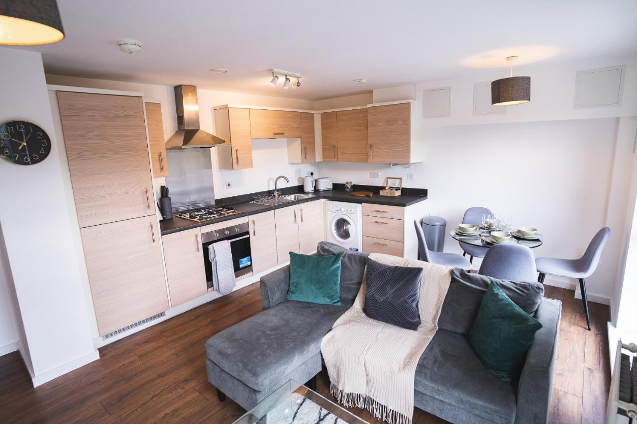 Centre 2-bed - New - Free Wi-fi - * Manchester