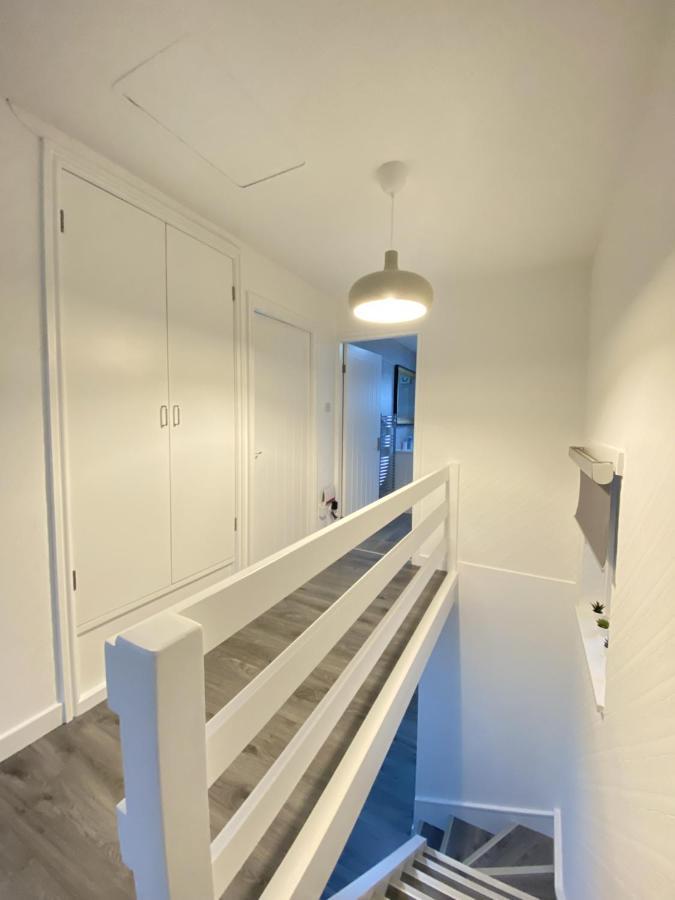 Homestay Bea Elcot Close *