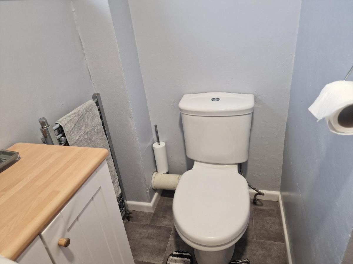 The Pride Of Manchester, Trafford Homestay
