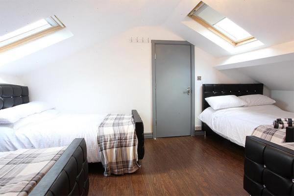 Apartment Lewis In The Heart Of The Northern Quarter Sleeps Up To 12 Manchester