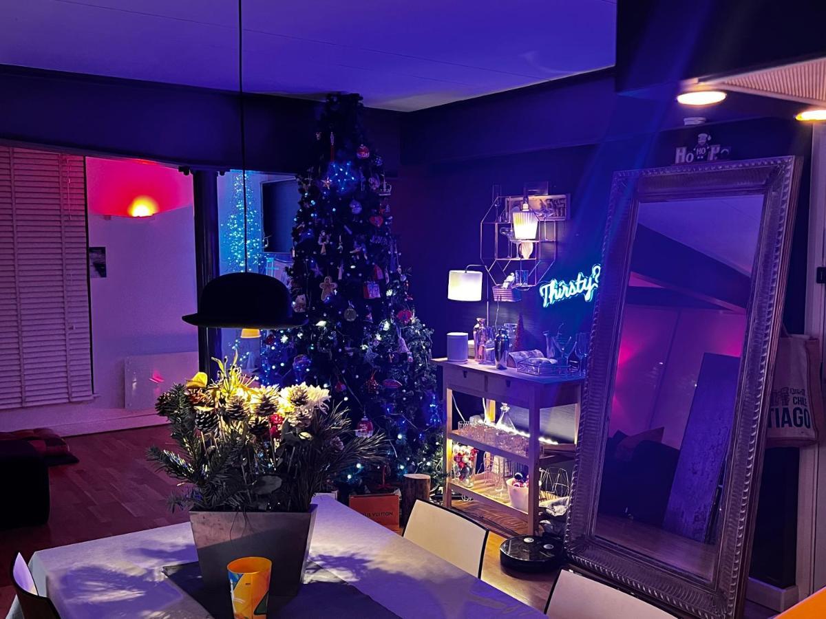 Contemporary Ancoats Penthouse With Large Private Terrace And Hot Tub Guest house