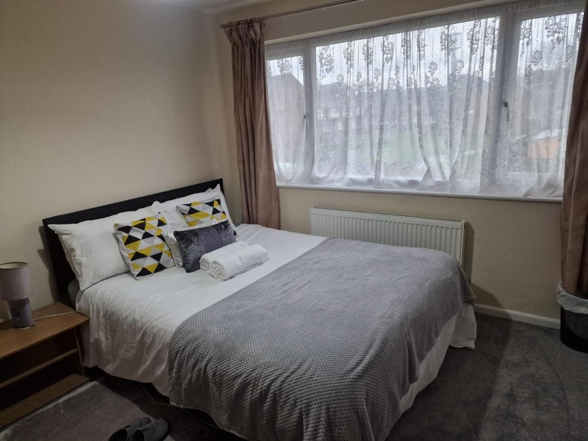 Homestay The Pride Of Manchester, Trafford *