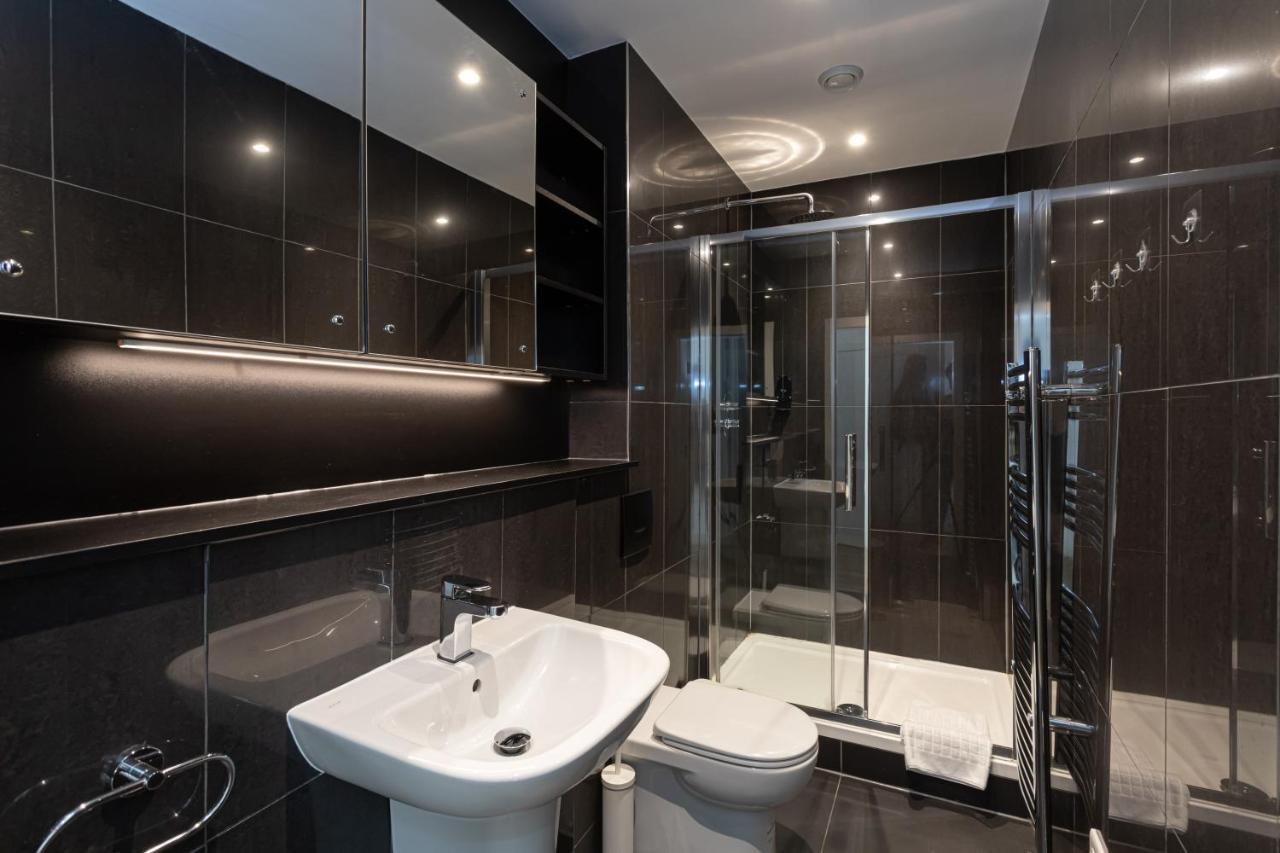 Pillo Serviced - Arena Apartment Manchester