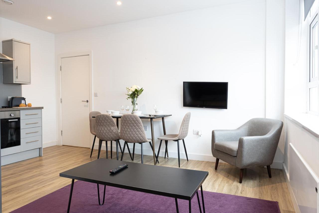 Apartment Pillo Serviced - Arena