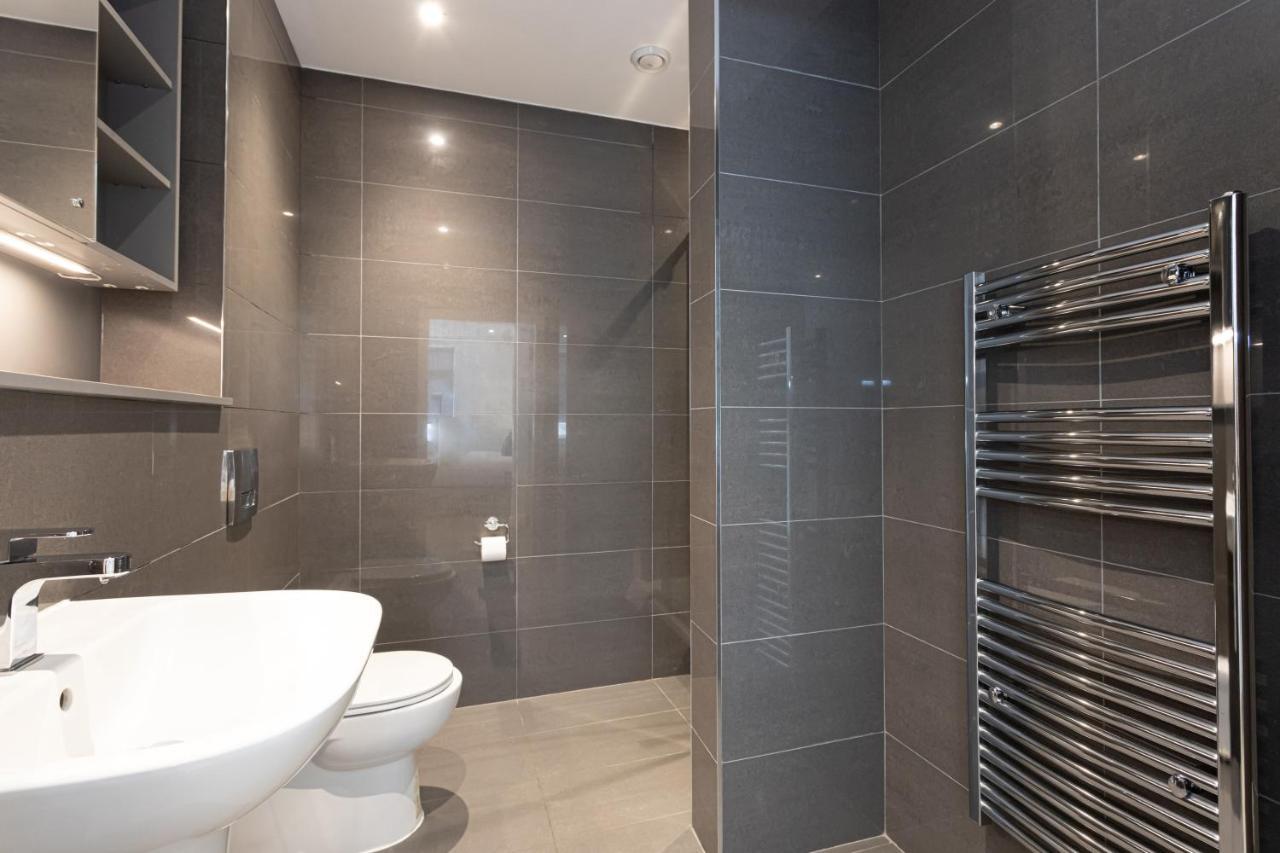 Pillo Serviced - Arena Apartment
