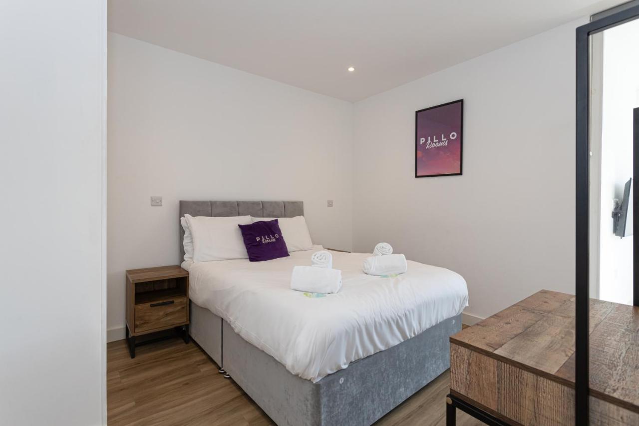 Pillo Serviced - Arena Apartment Manchester