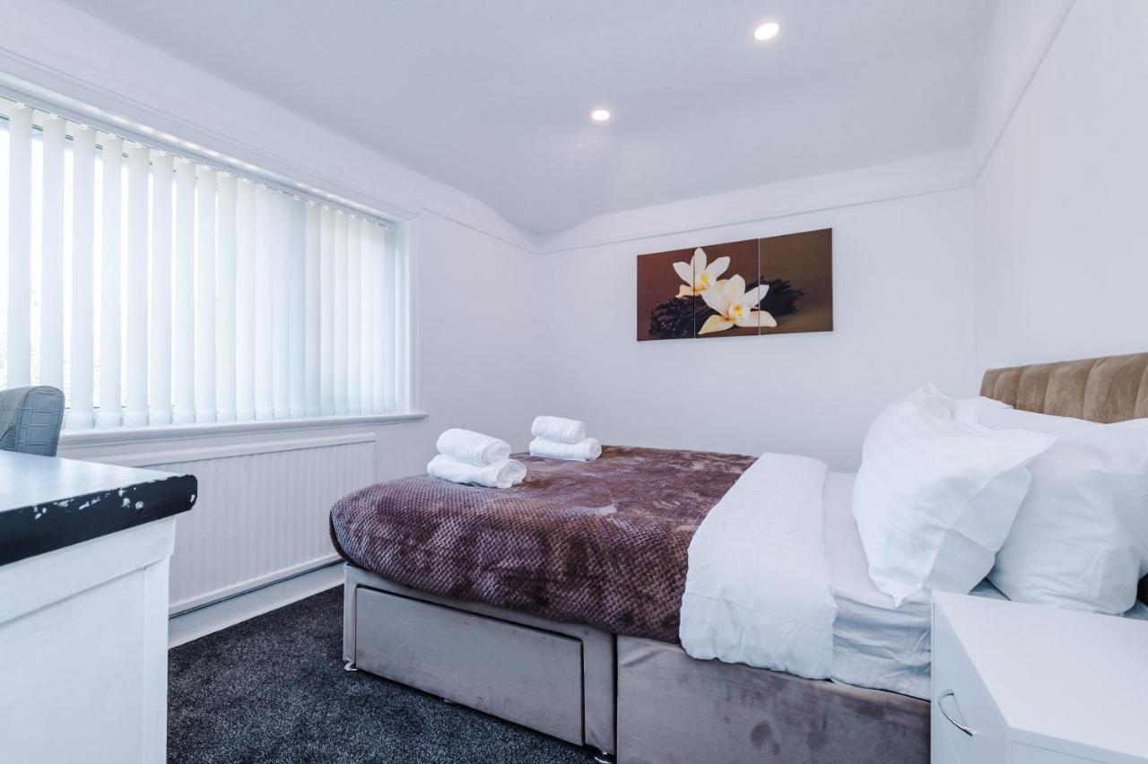 Nice Three Bedroom House In