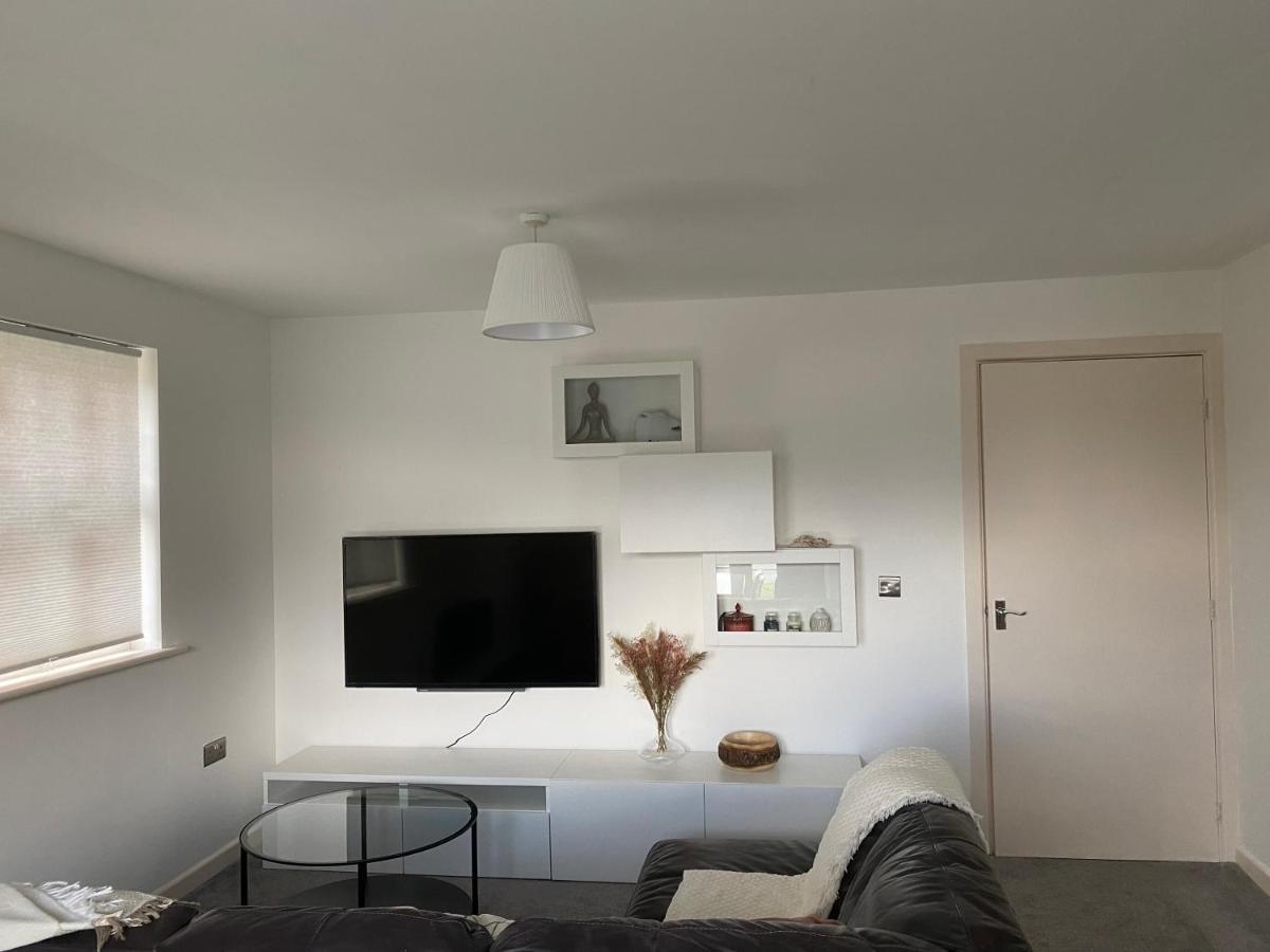 Marine Viewing 2 Bedrooms Flat *