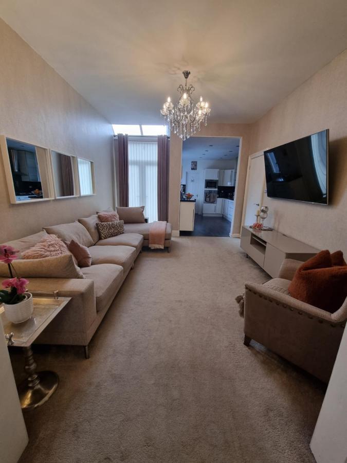 Lovely Close To Mcr Centre Inc Cinema * Manchester