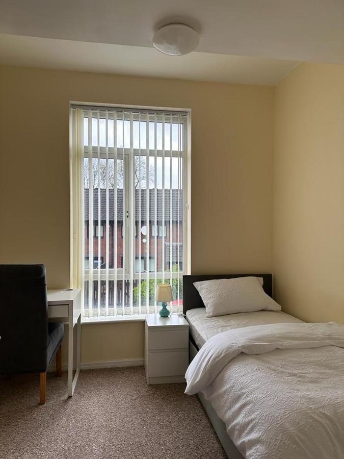 Guest house 7 Minutes From Etihad *