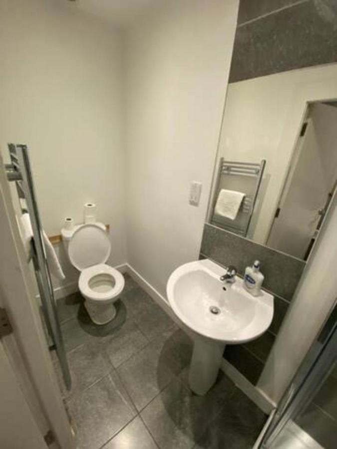 Extra Large 6 Bed 7 Bath Townhouse In *