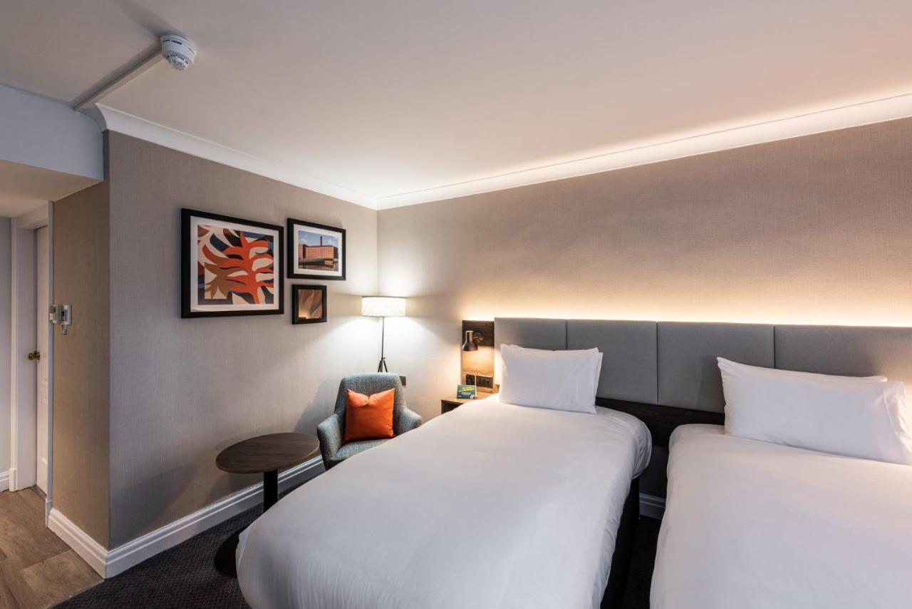 Hotel - - Oldham By Ihg