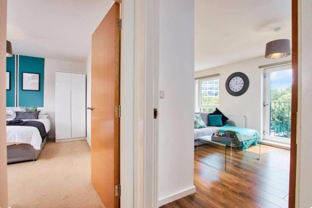 Apartment Stylish Flat In *