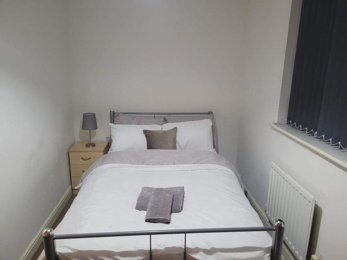 Tenpickering Place Guest house
