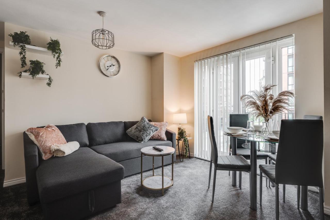Apartment Stylish 2 Bed Flat Manchester