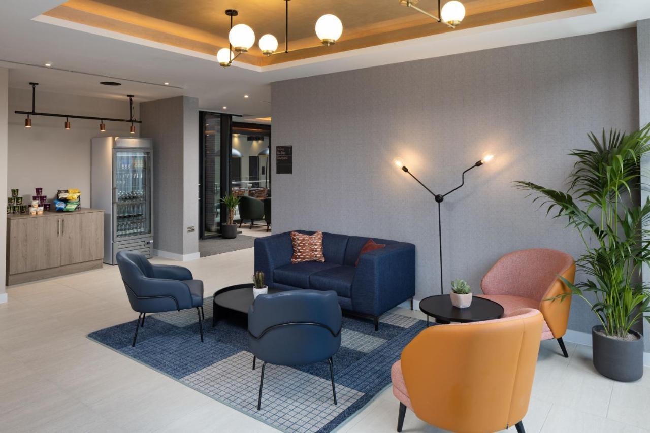 By Marriott Piccadilly