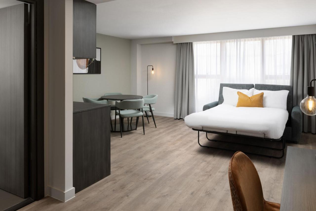 By Marriott Piccadilly Hotel Manchester