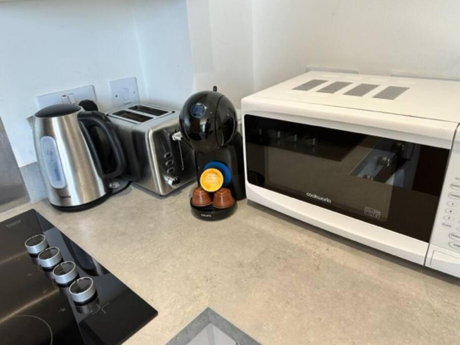 Apartment Lovely 2 Bed Mcr + Balcony